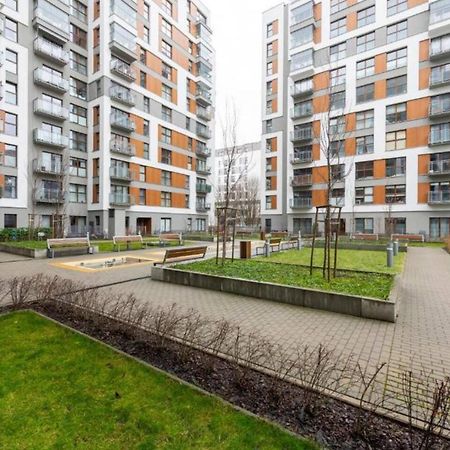 Woronicza 33B Prywatne Mieszkanie Z Oddzielna Sypialnia I Balkonem Bezplatne Miejsce Parkingowe Samodzielne Zameldowanie! Varsovia Exterior foto